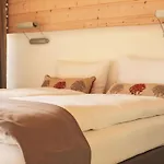 公寓 Chateau B-4 By Interhome 萨斯费