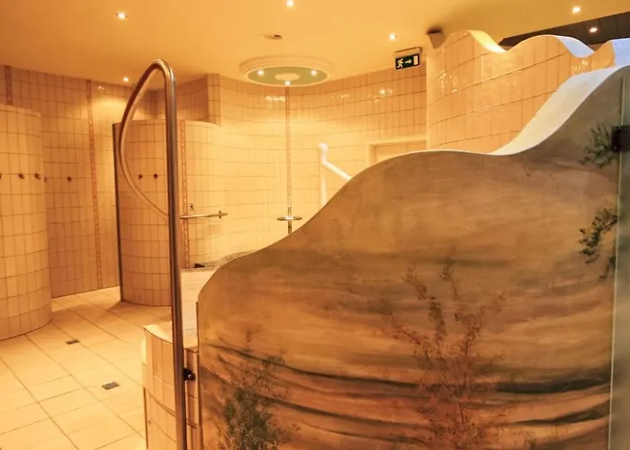 公寓 Chateau B-4 By Interhome 萨斯费